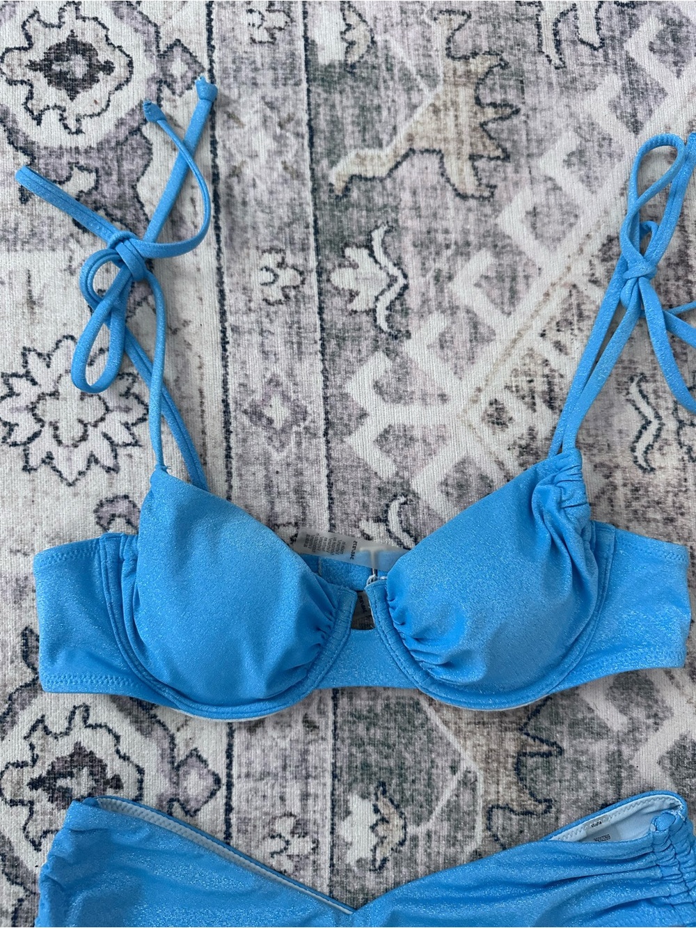Victoria's Secret Blue Tie-Shoulder Underwire Bikini Set - Picture 3 of 5